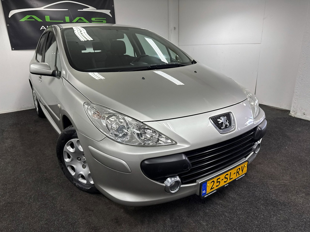 Peugeot 307 - 1.6-16V XS - Automaat - Airco - NAP - APK 2027 - AutoWereld.nl