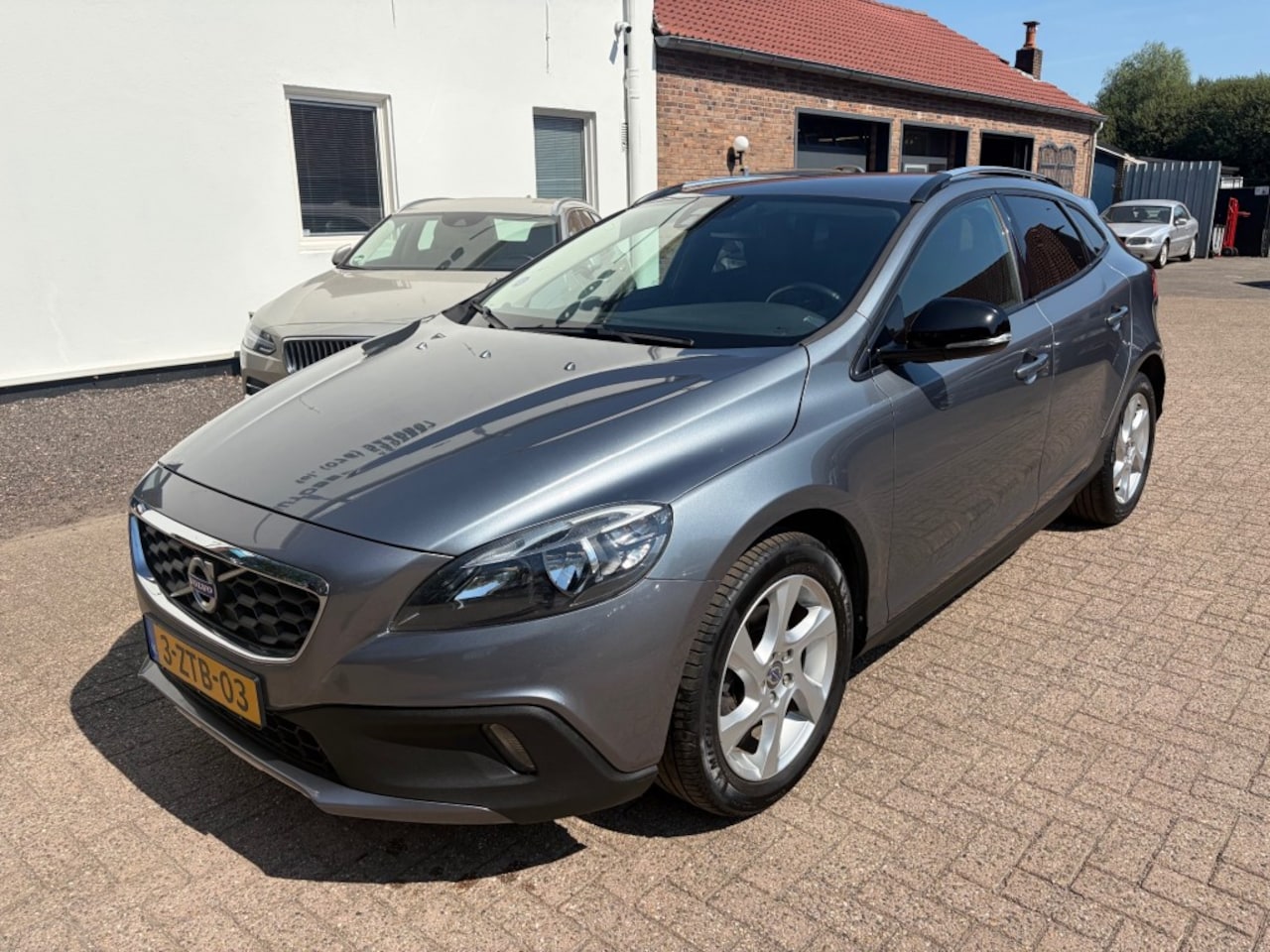 Volvo V40 Cross Country - T4 Cross Country Trekhaak - AutoWereld.nl