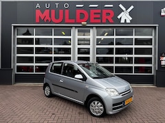 Daihatsu Cuore - 1.0-12V AZURE / DEALER ONDERHOUDEN / RIJKLAAR