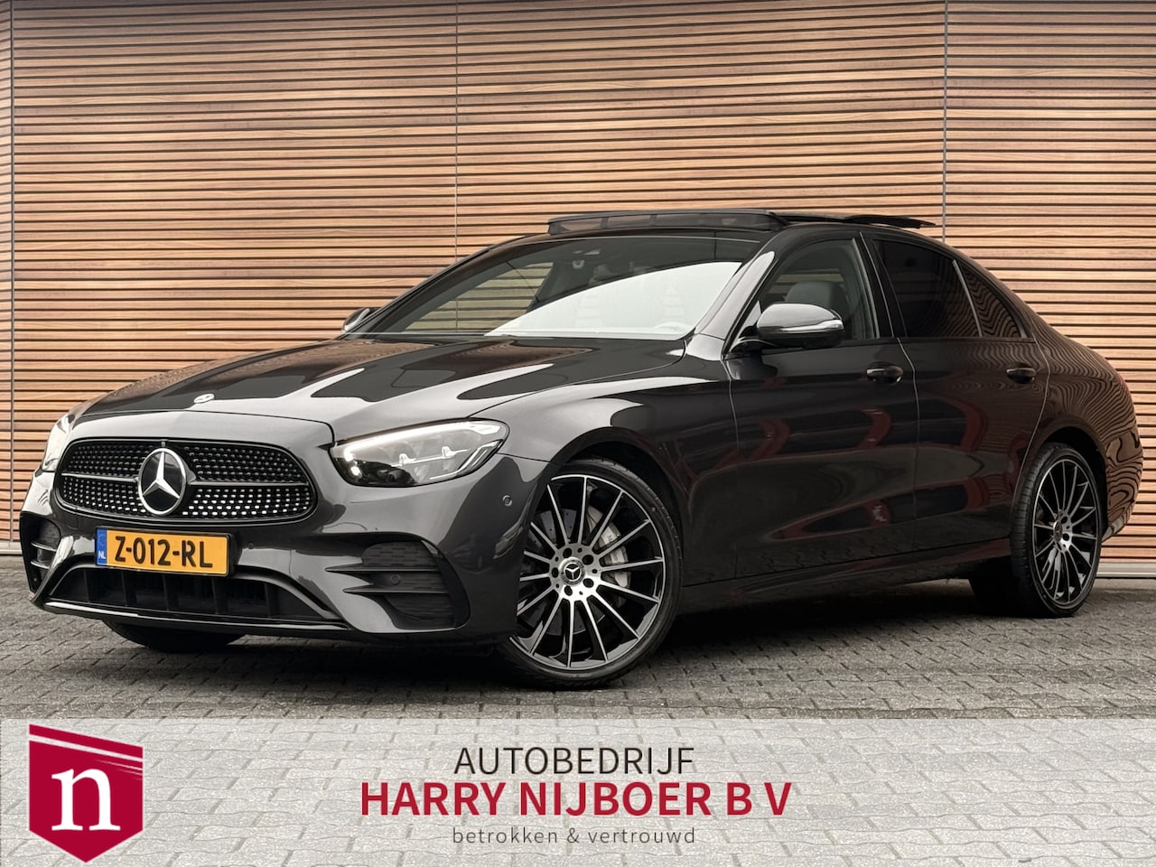 Mercedes-Benz E-klasse - 300 e AMG Line Schuif-kanteldak / Rondomzicht camera - AutoWereld.nl