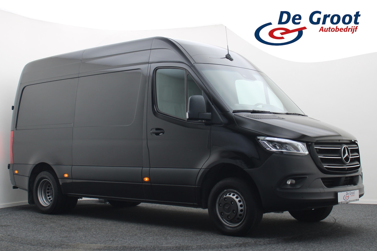 Mercedes-Benz Sprinter - 519 CDI Automaat L2H2 Leer, LED, 360 camera, ACC, Trekhaak, Airco, Dubbel lucht, N1 - AutoWereld.nl