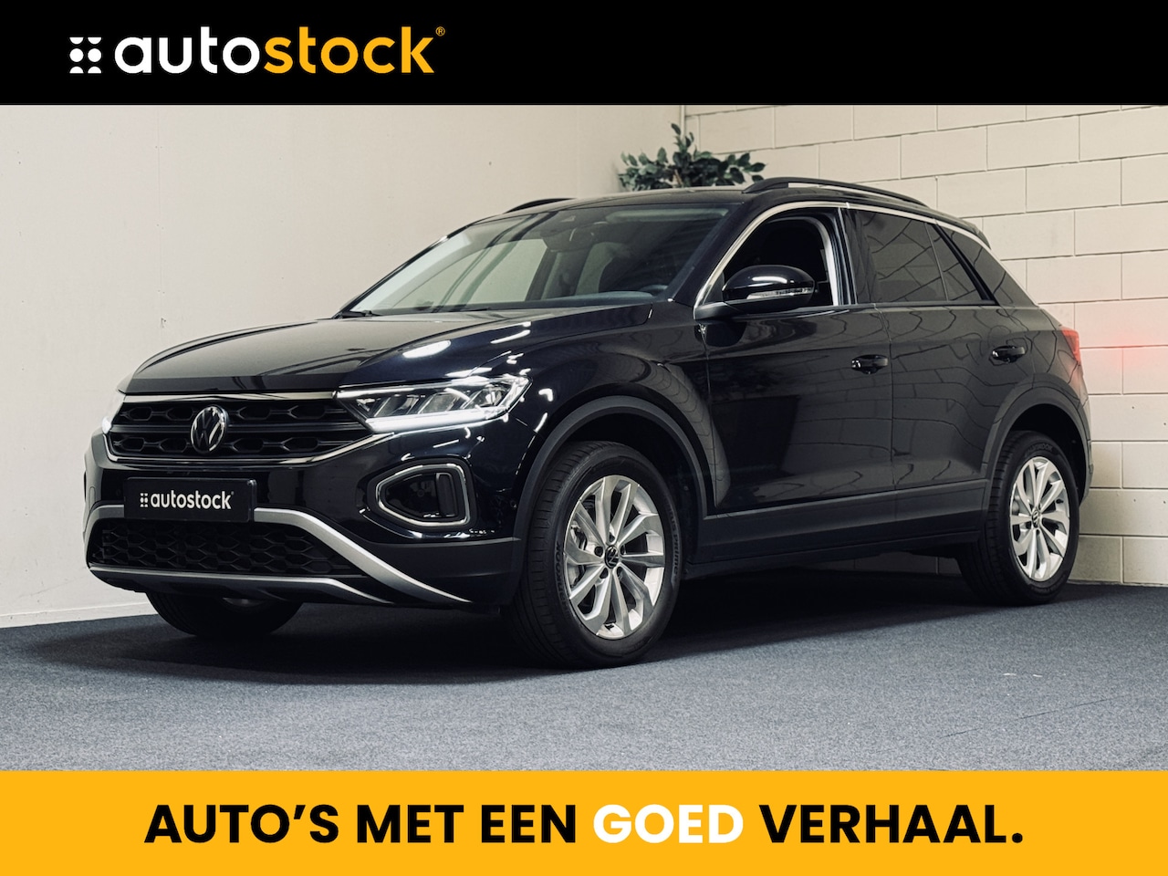 Volkswagen T-Roc - 1.0 TSI Life | Camera | CarPlay | ACC - AutoWereld.nl