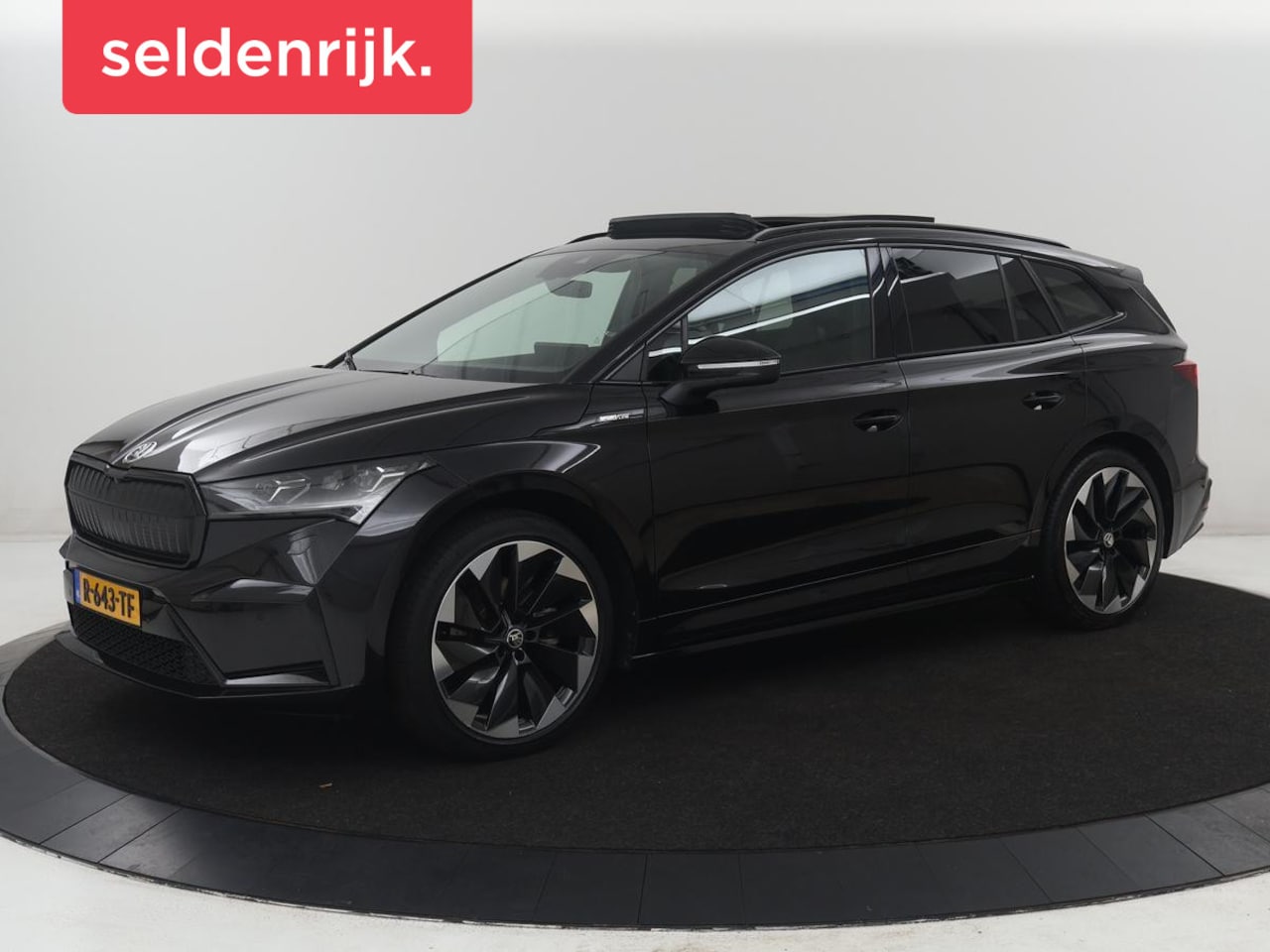 Skoda Enyaq iV - 80 Business Edition | SOH 93,6% | Panoramadak | Leder/alcantara | Memory | Stuur/stoel ver - AutoWereld.nl