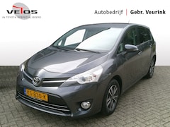 Toyota Verso - 1.8 VVT-i Business Trekhaak Navi Pdc V+A