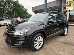 Volkswagen Tiguan - 1.4 TSI Sport&Style, Panodak, Cruise, LDS, PDC, Trekhaak afn, et