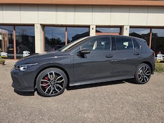 Volkswagen Golf - 1.4 eHybrid GTE | Led | Virtual | Stoelverw | ACC | stuurverw |