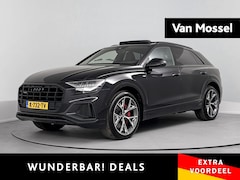 Audi Q8 - 60 TFSI e quattro Competition 462 PK | S-line | Automaat | Camera | Panoramadak | Bang & O