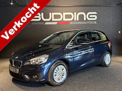 BMW 2-serie Active Tourer - 220i Essential | Trekhaak | PDC