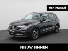 Volkswagen Tiguan - 1.4 TSI eHybrid Life 245 PK| Dealeronderhouden | Navigatie | Stoelverwarming | Stuurwielve