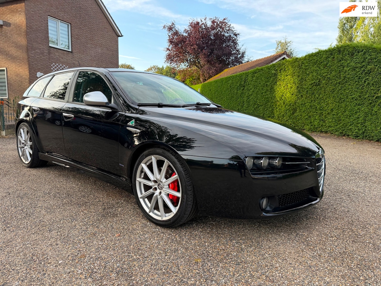 Alfa Romeo 159 Sportwagon - 1.9 JTS Elegante 1.9 JTS Elegante - AutoWereld.nl