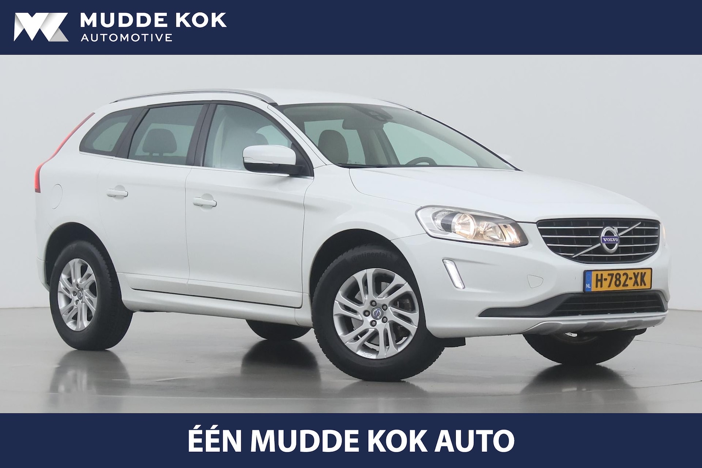 Volvo XC60 - T5 FWD Momentum | Elektrische Stoel + Memory | Stoelverwarming | Trekhaak | Cruise Control - AutoWereld.nl