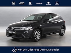 Volkswagen Polo - 1.0 TSI 95pk Life / Navigatie via App Connect / Parkeersensoren