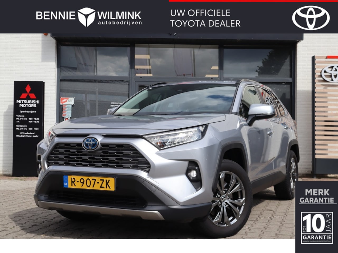Toyota RAV4 - 2.5 Hybrid AWD Dynamic | Trekhaak | All Seasons - AutoWereld.nl