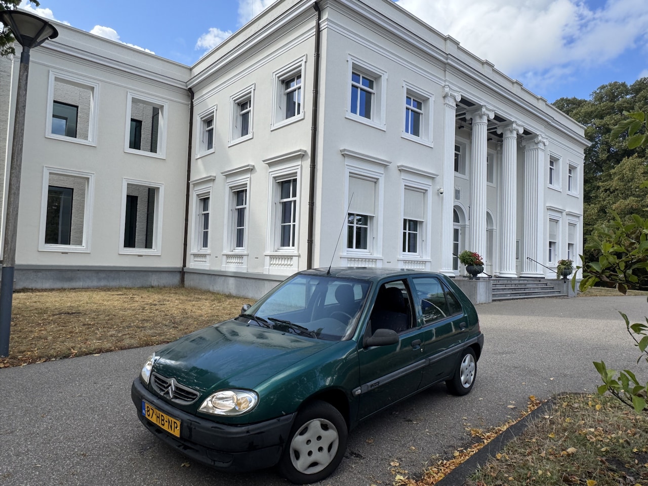 Citroën Saxo - 1.1i Asics 1:20, 5 DEURS, STUURBEKRACHTIGING - AutoWereld.nl