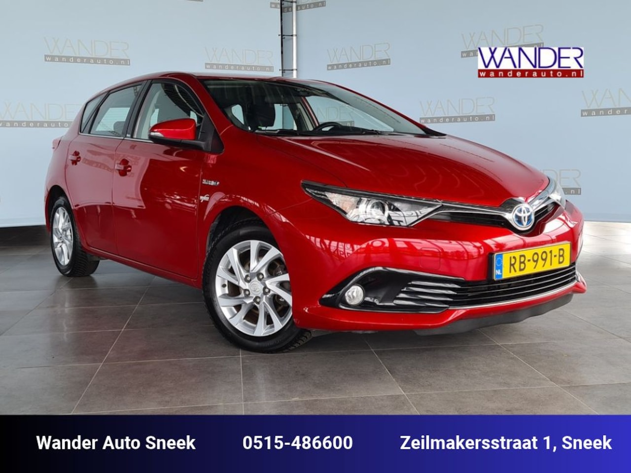 Toyota Auris - 1.8 Hybrid Dynamic TOYOTA 1.8 Hybrid Dynamic - AutoWereld.nl