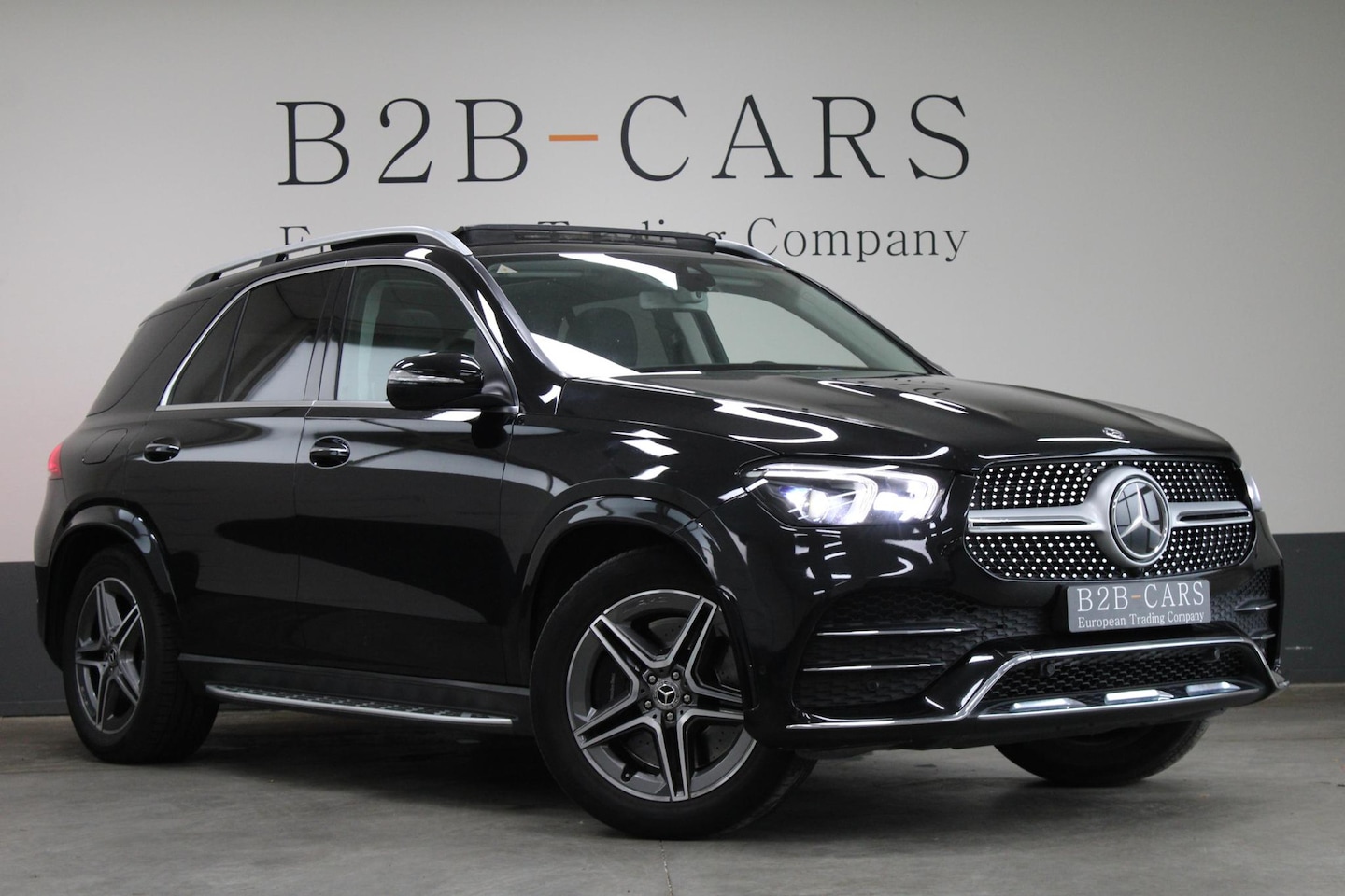 Mercedes-Benz GLE-Klasse - 450 4MATIC | AMG | Panorama | Luchtvering | Trekhaak - AutoWereld.nl