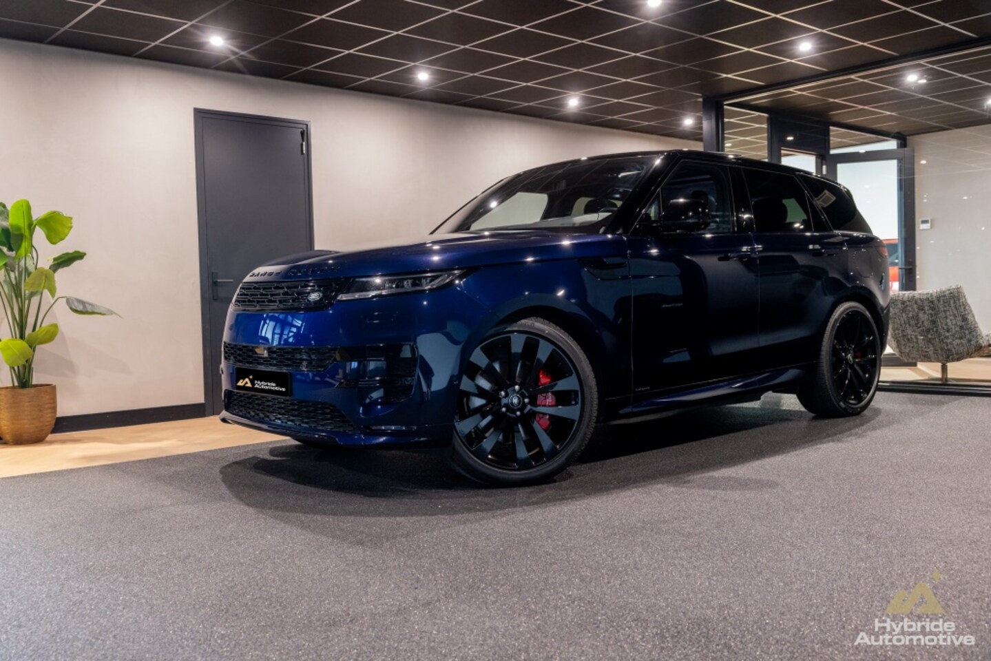 Land Rover Range Rover Sport - P510e First Edition | HUD | Pano | Massage | - AutoWereld.nl
