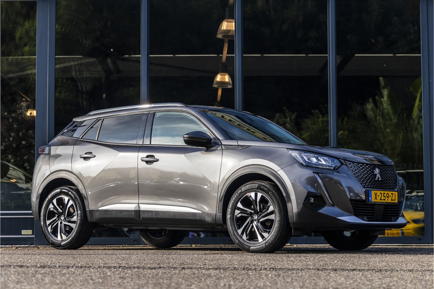 Peugeot 2008 - 1.2 PureTech Allure Pack 1.2 PureTech Allure Pack - AutoWereld.nl