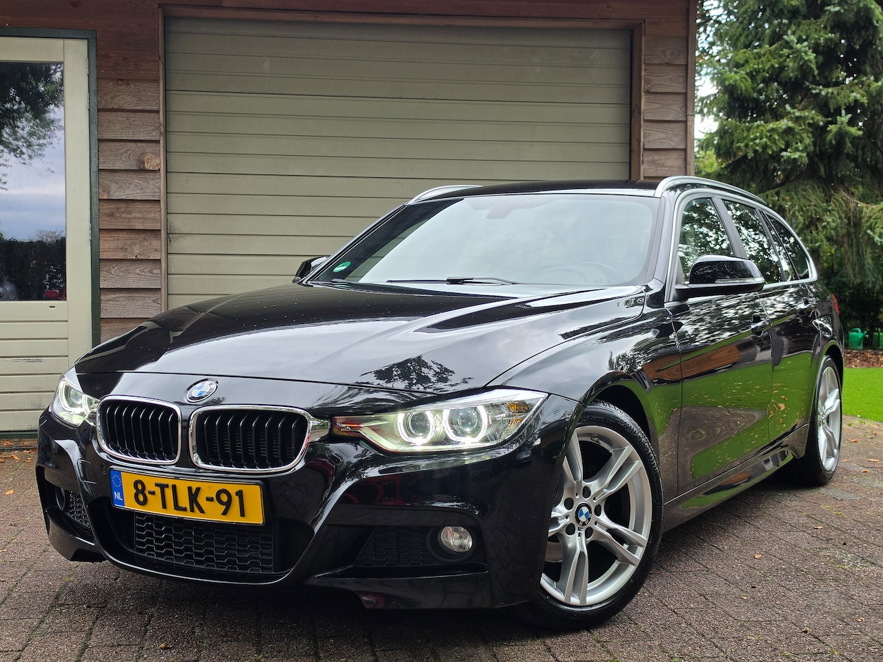 BMW 3-serie Touring - 320i High Executive M-Sport Navi NAP Individual Xenon LED PDC - AutoWereld.nl