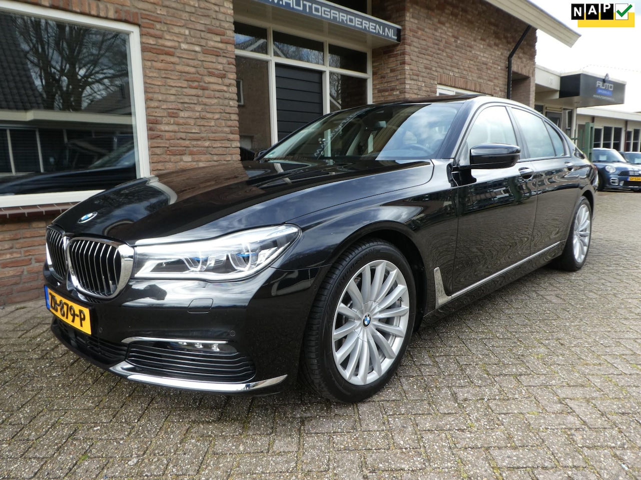BMW 7-serie - 740i High Executive Automaat / Leder / Head Up / Schuifdak - AutoWereld.nl