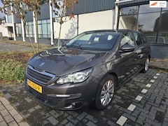 Peugeot 308 SW - 1.2 e-THP Blue Lease