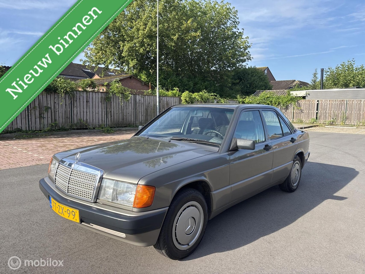 Mercedes-Benz 190-serie - 1.8 E Basic 1992 Zeer Nette Staat - AutoWereld.nl