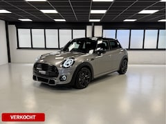 MINI 5-Deurs - 1.5 Cooper John Cooper Works|Pano|Keyless|Sfeer