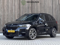 BMW X1 - sDrive20i High Executive Edition M-SPORT |FACELIFT | PANO | CAMERA | TREKHAAK | HUD | GOED