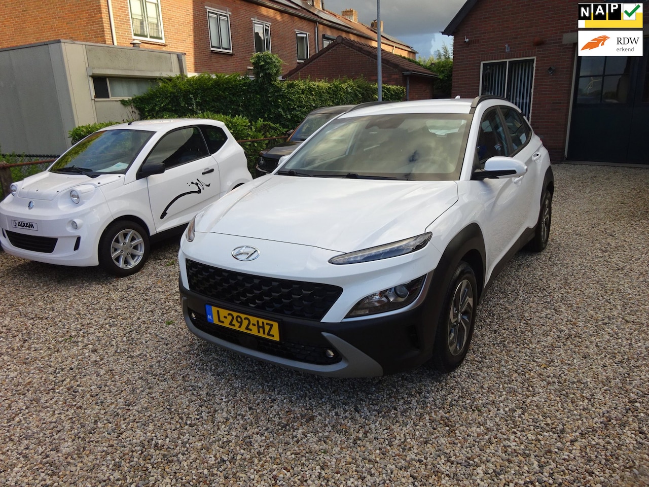 Hyundai Kona - 1.6 GDI HEV Comfort Smart Hybride, Automaat, Navigatie, Achteruitrijcamera, Climate contro - AutoWereld.nl