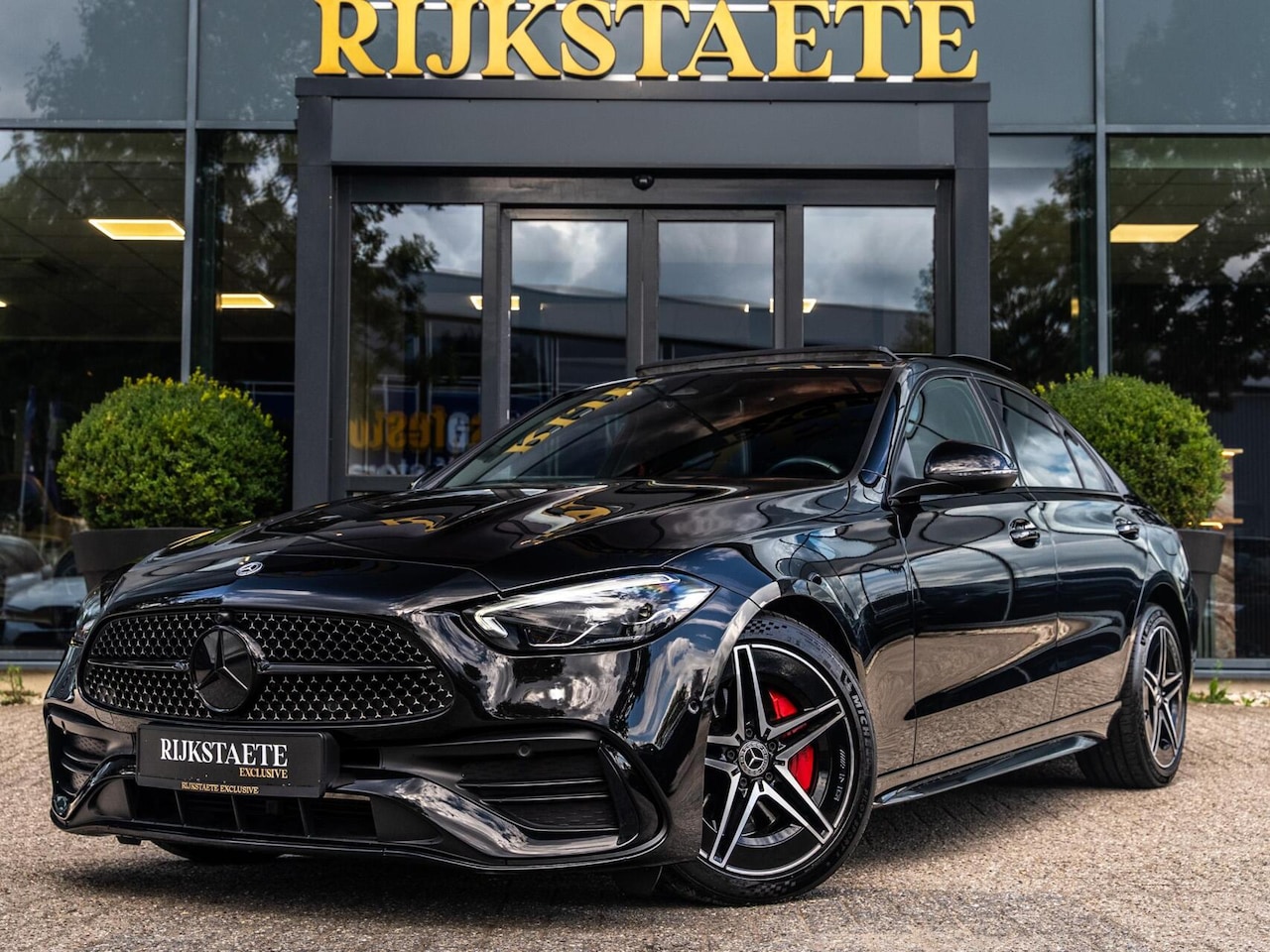 Mercedes-Benz C-klasse - 300e Business Line|PANO|BURMESTER|360°|ACC - AutoWereld.nl