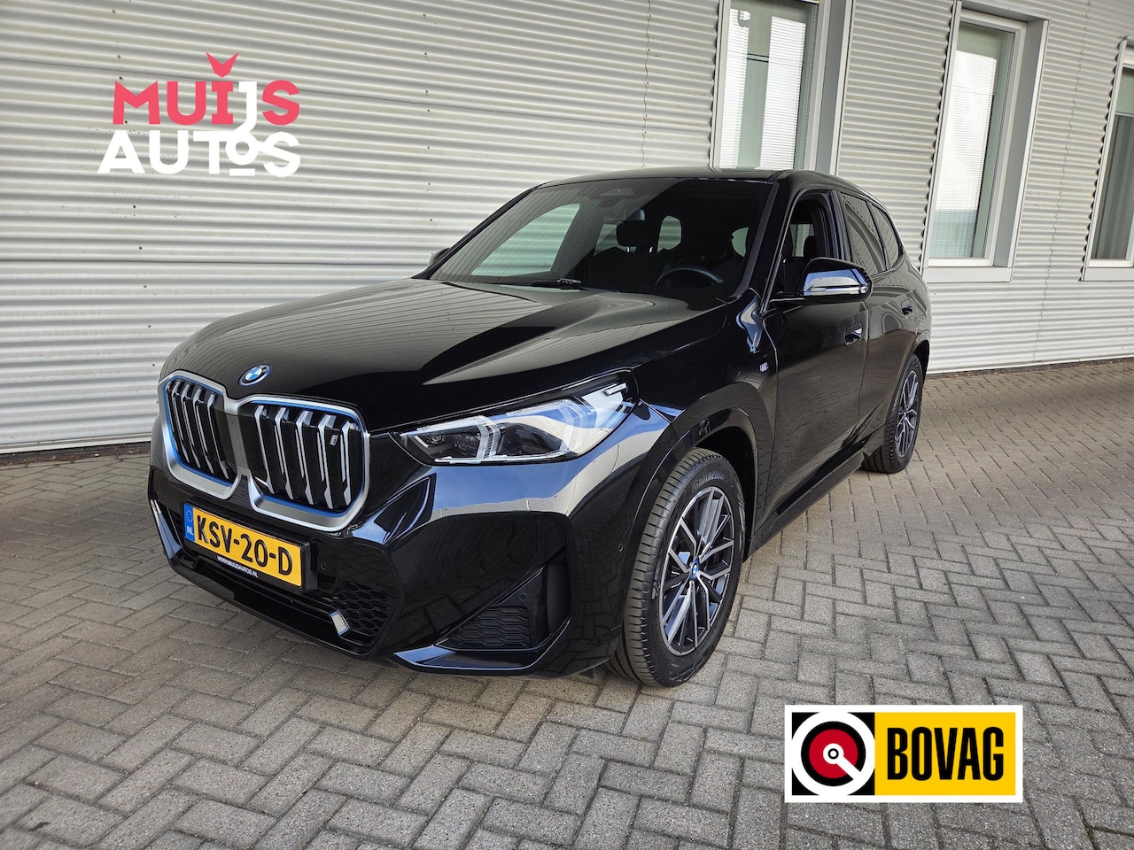BMW iX1 - xDrive30 67 kWh M Sport Edition xDrive30 67 kWh M Sport Edition - AutoWereld.nl