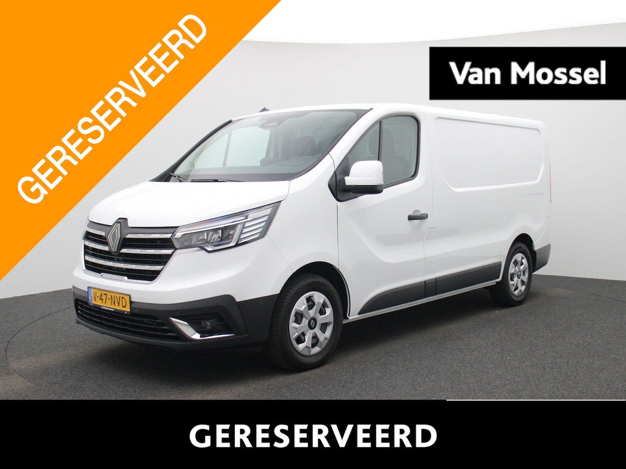 Renault Trafic E-Tech - T29 L1H1 Advance 52 kWh | Lat-om-lat + Laadvloer | Camera | Trekhaak | LED Pure Vision | F - AutoWereld.nl