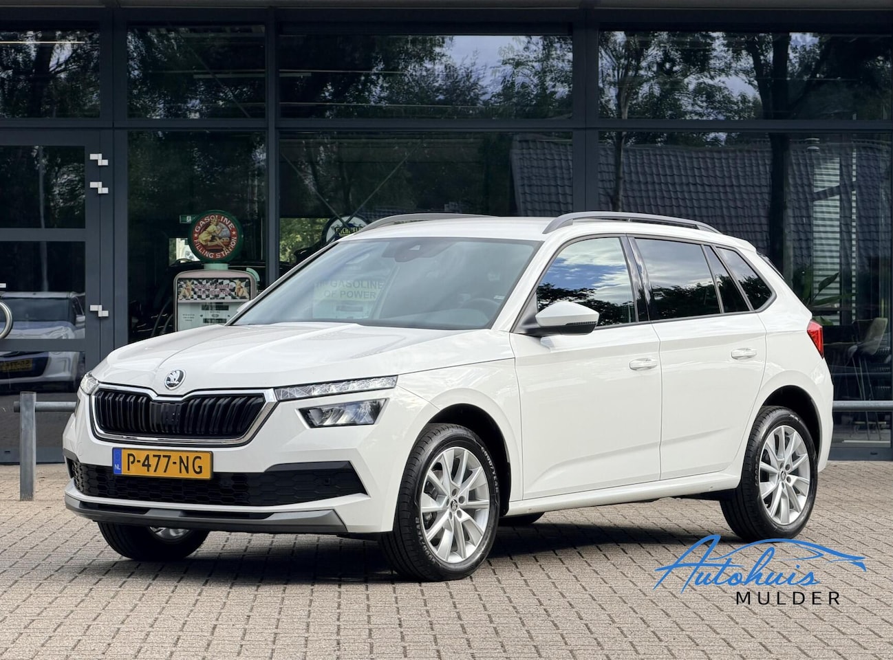 Skoda Kamiq - 1.0 TSI Sport Business | Automaat | Stoelverwarming | Carplay | Dealer Onderhouden - AutoWereld.nl