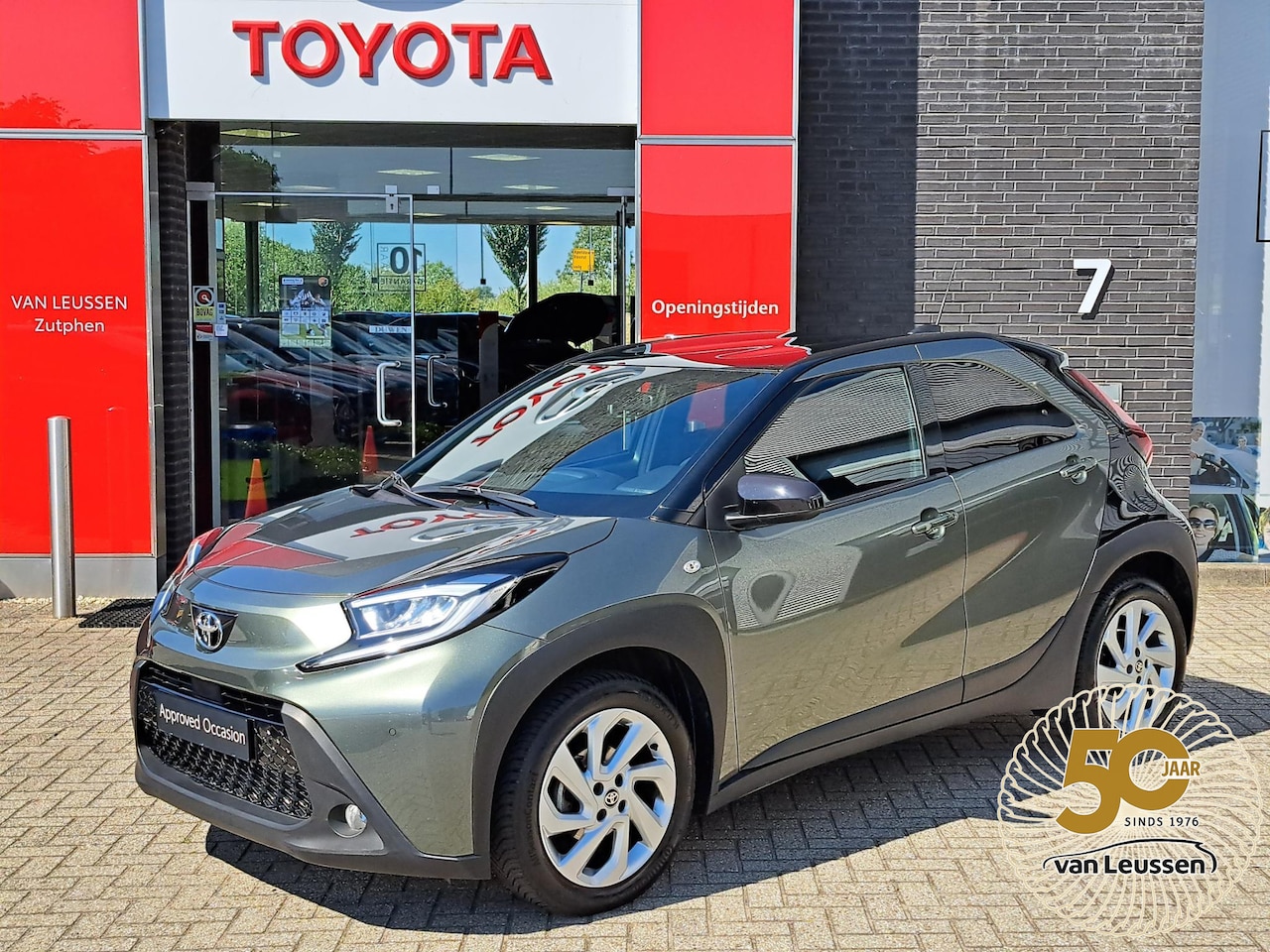 Toyota Aygo X - Envy Automaat STOELVERWARMING PDC VOOR EN ACHTER AD-CRUISE TEL. DRAADLOOS LADEN - AutoWereld.nl