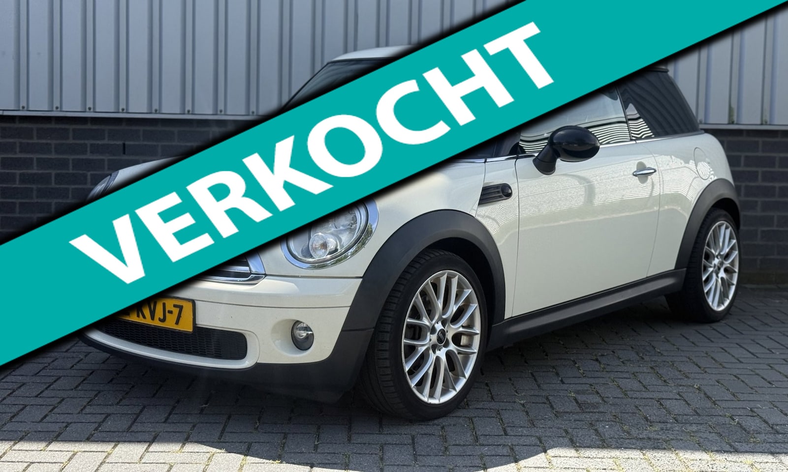 MINI 3-Deurs - 1.4 One Business Line |Airco|CruiseCtrl|Start/Stop| - AutoWereld.nl