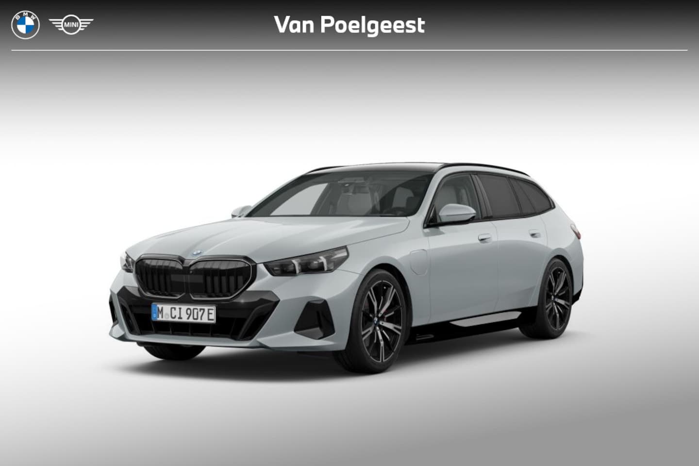BMW 5-serie Touring - 530e M Sport Pro Edition | M Sportpakket Pro | Innovation Pack | Travel Pack | Comfort Pac - AutoWereld.nl