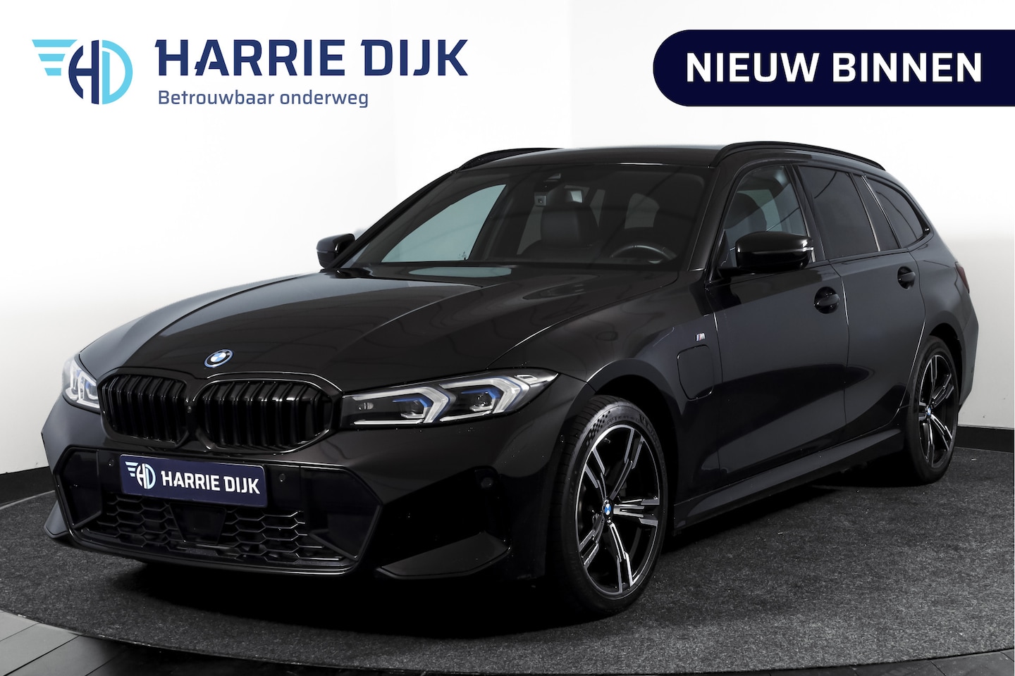 BMW 3-serie Touring - 330e xDrive M Sport Edition | Dig. Cockpit | Adapt. Cruise | Stoelverw. | PDC | 360 Camera - AutoWereld.nl