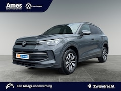 Volkswagen Tiguan - 1.5 eHybrid Life Edition Dodehoeksensoren | 360 graden camera 'Area View' | Elektrisch bed