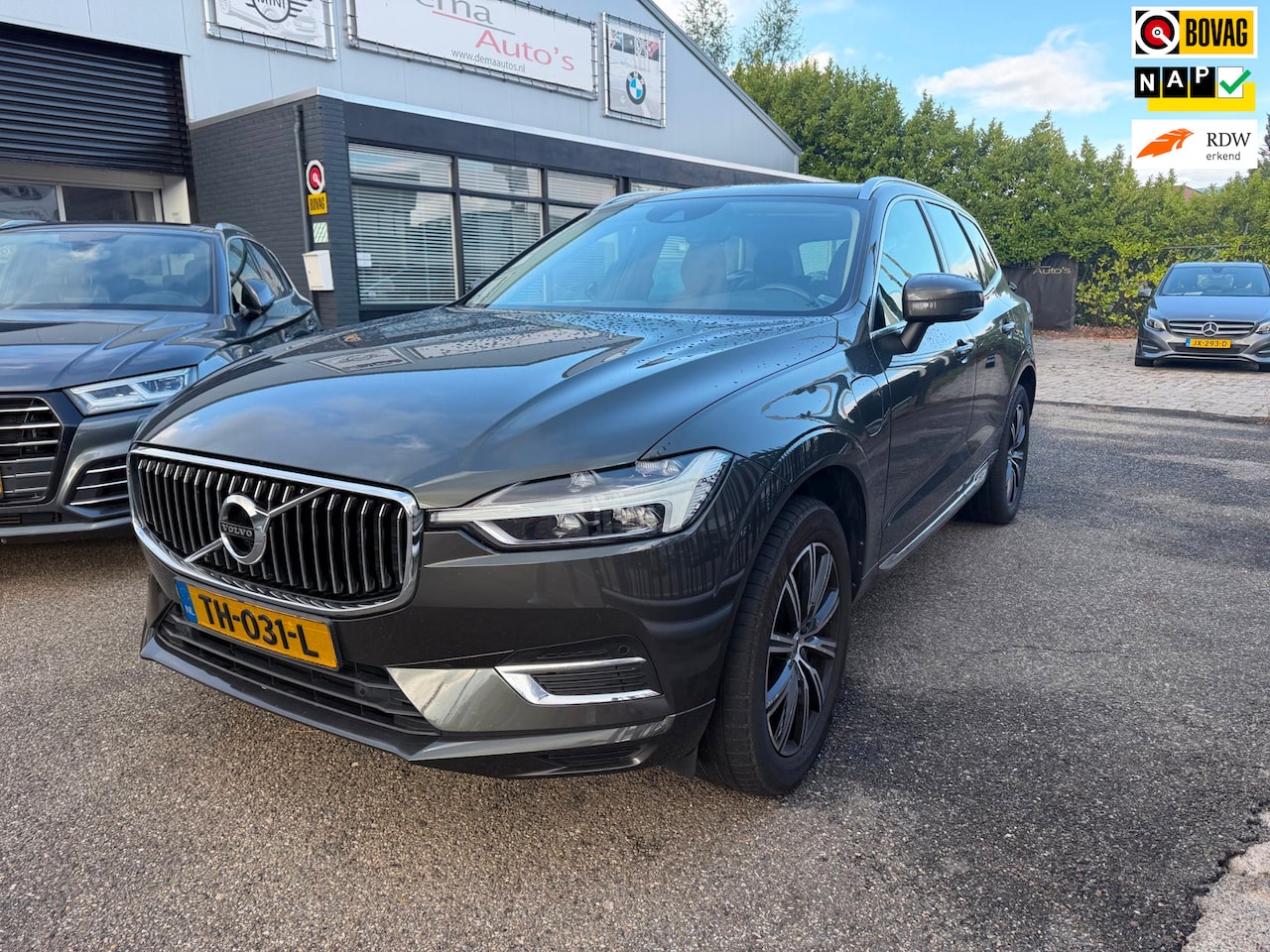 Volvo XC60 - 2.0 T8 Twin Engine AWD Inscription PANO/NAVI/CAM/LEDER/M-STOELEN/CARPLAY/ECC/PDC/CRUISE/// - AutoWereld.nl