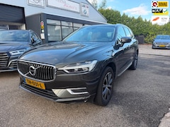 Volvo XC60 - 2.0 T8 Twin Engine AWD Inscription PANO/NAVI/CAM/LEDER/M-STOELEN/CARPLAY/ECC/PDC/CRUISE///