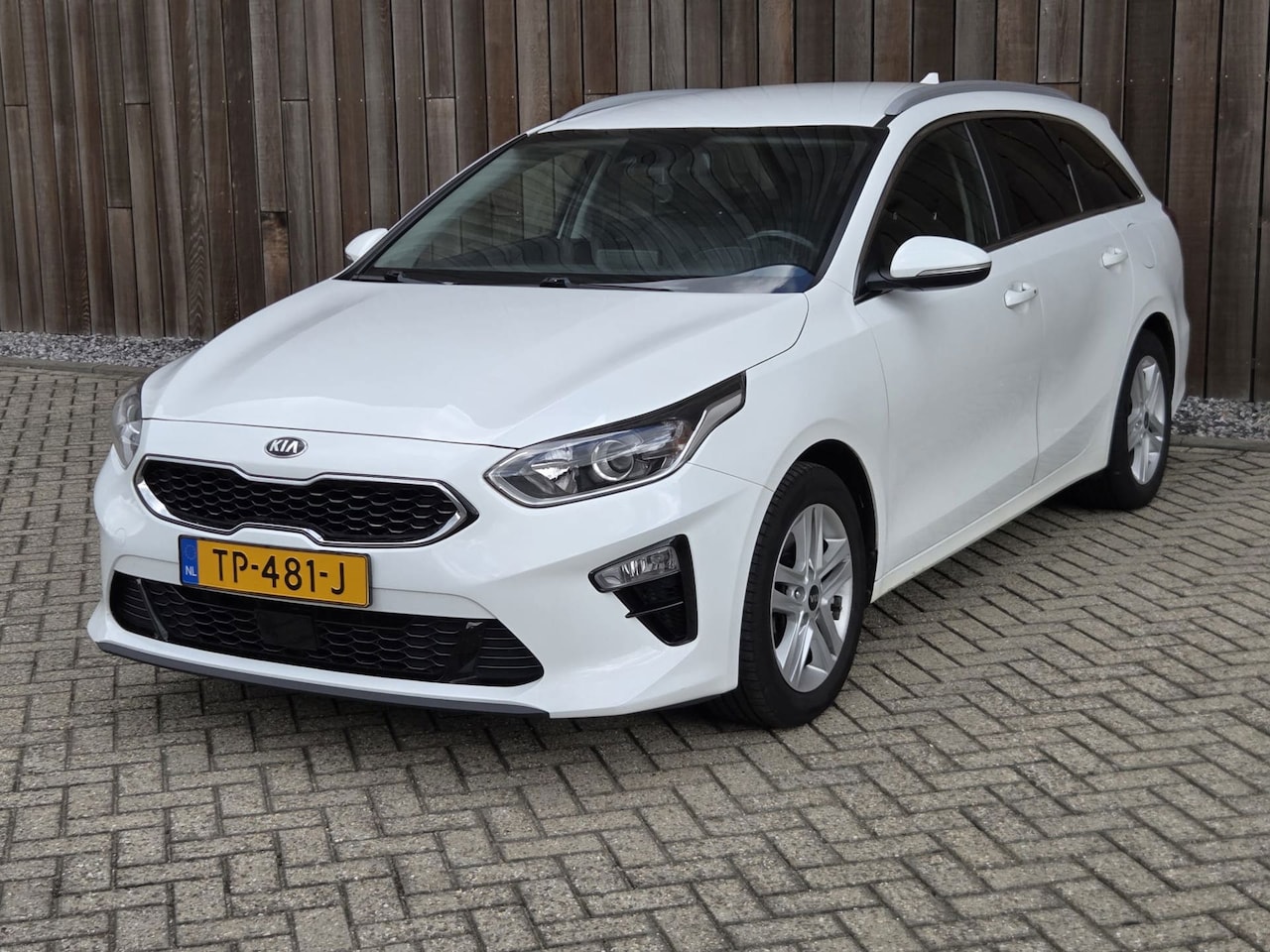 Kia Cee'd Sportswagon - Ceed 1.0 T-GDi DynamicPlusLine - AutoWereld.nl