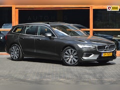 Volvo V60 - T8 Hybride AWD Inscription | Panoramadak | Camera | Stoelverwarming | BLIS | Trekhaak |
