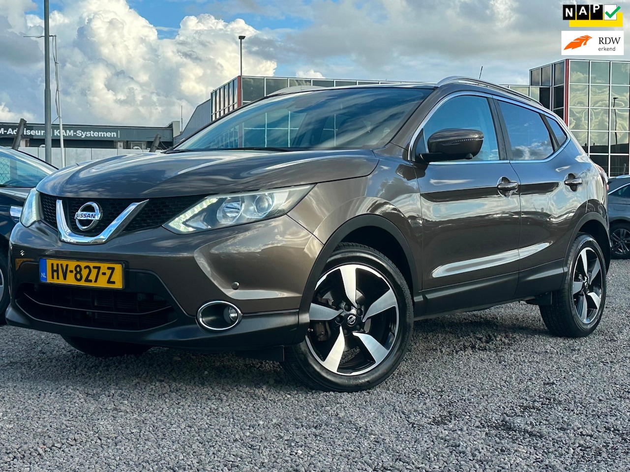 Nissan Qashqai - 1.2 Connect Edition/navi/pano/360 camera/nwst. - AutoWereld.nl