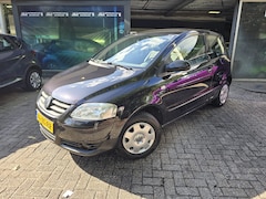 Volkswagen Fox - 1.2 Trendline | 1E EIGENAAR | 3/6 OF 12 MND GARANTIE | NW APK | UNIEK LAGE KM STAND |