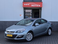 Opel Astra - 1.4 Turbo Design Edition Navi LM Automaat org NL