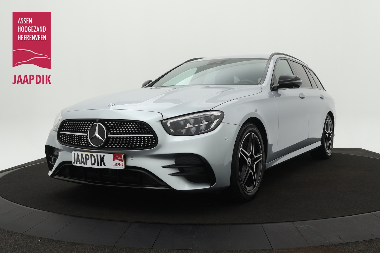 Mercedes-Benz E-klasse Estate - BWJ 2022 / 211 PK E200 Bus Sol AMG automaat | TREKHAAK | LEER | 360 CAMERA | SPORTSTOELEN - AutoWereld.nl