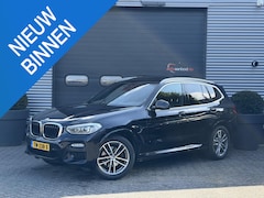 BMW X3 - sDrive18d Executive Edition TURBO NOT GOOD M-Sport | Panoramadak | DAB | Parkeersensoren |