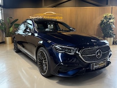 Mercedes-Benz E-klasse - 300 e AMG Line Pano, Keyless, Full Options