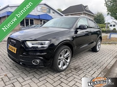 Audi Q3 - 2.0 TFSI quattro S-Line Automaat camera’s trekhaak pano