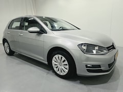 Volkswagen Golf - VII 1.6 TDI Trendline 81Kw